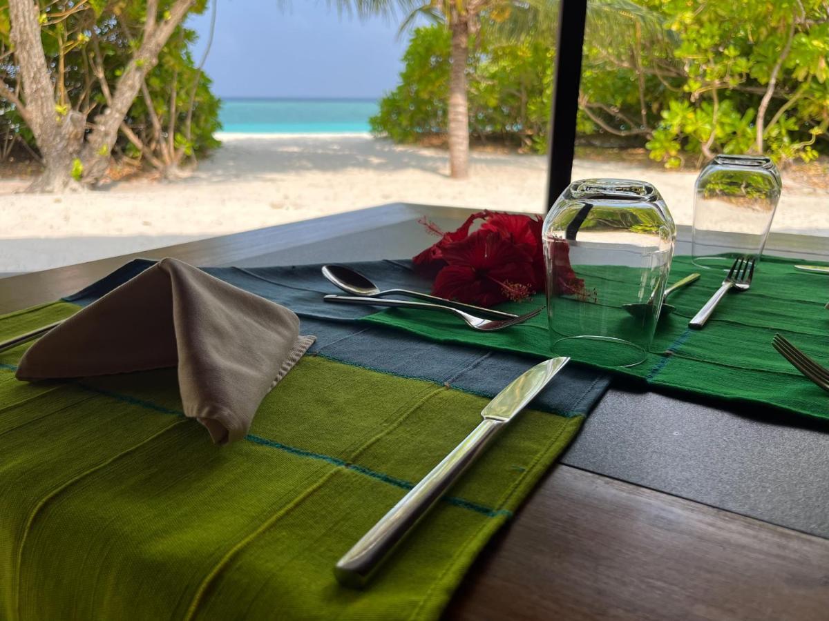 The Barefoot Eco Hotel Hanimaadhoo Island Eksteriør billede