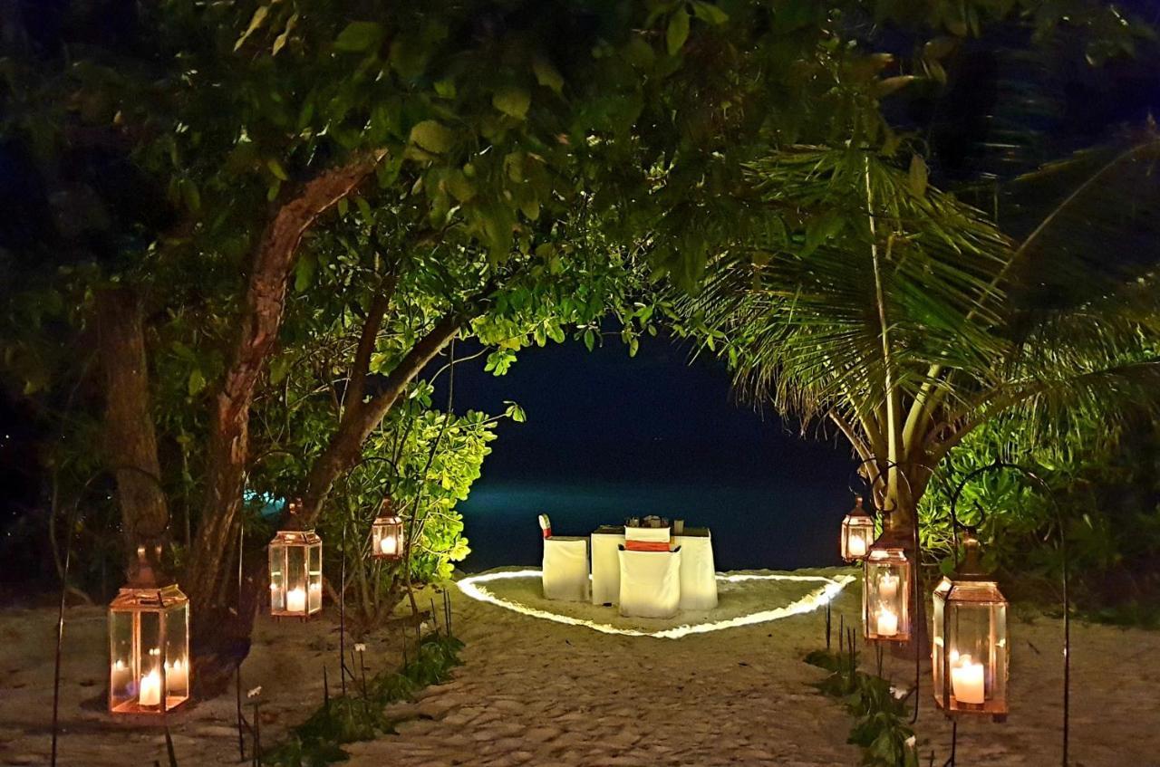 The Barefoot Eco Hotel Hanimaadhoo Island Eksteriør billede